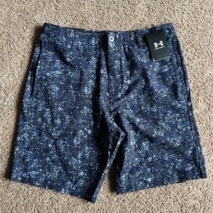 Under Armour Men's Navy and Light Blue Floral Athletic Shorts